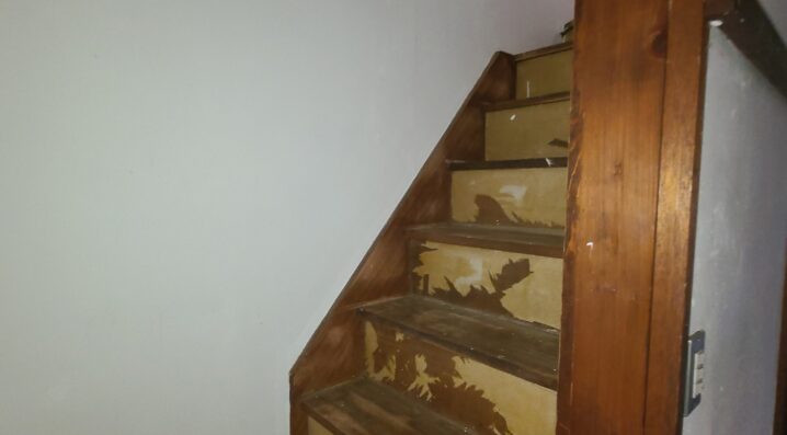 階段塗装工事